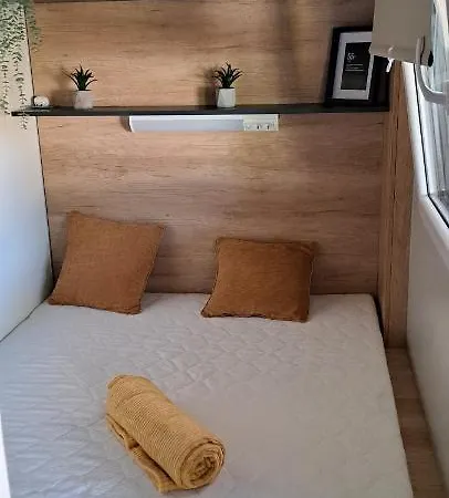 مكان تخييم Mobilna Kucica 146 Harmony *